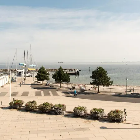 Seaside 施特兰德